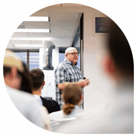 Richard-Harris-talking-during-a-live-training-session