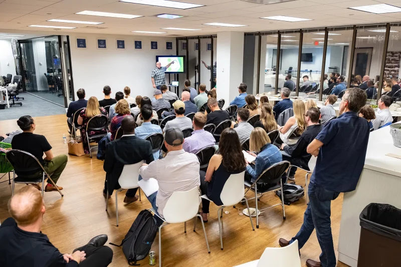 the-harris-consulting-sales-training-session